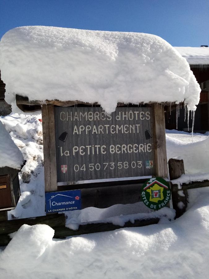 Chambre D'Hote La Petite Bergerie Abondance Esterno foto