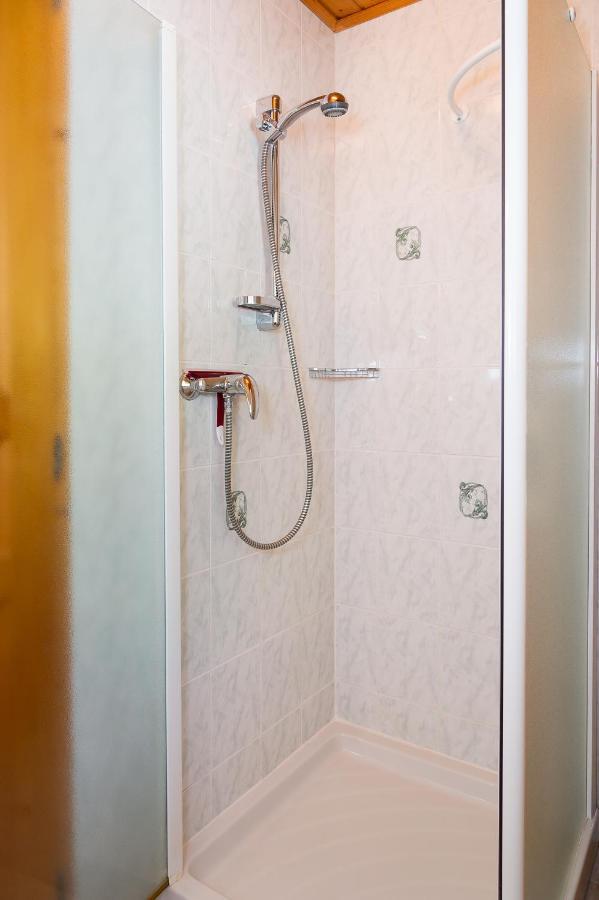 Chambre D'Hote La Petite Bergerie Abondance Esterno foto